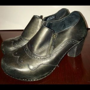 Dansko black leather booties size 39